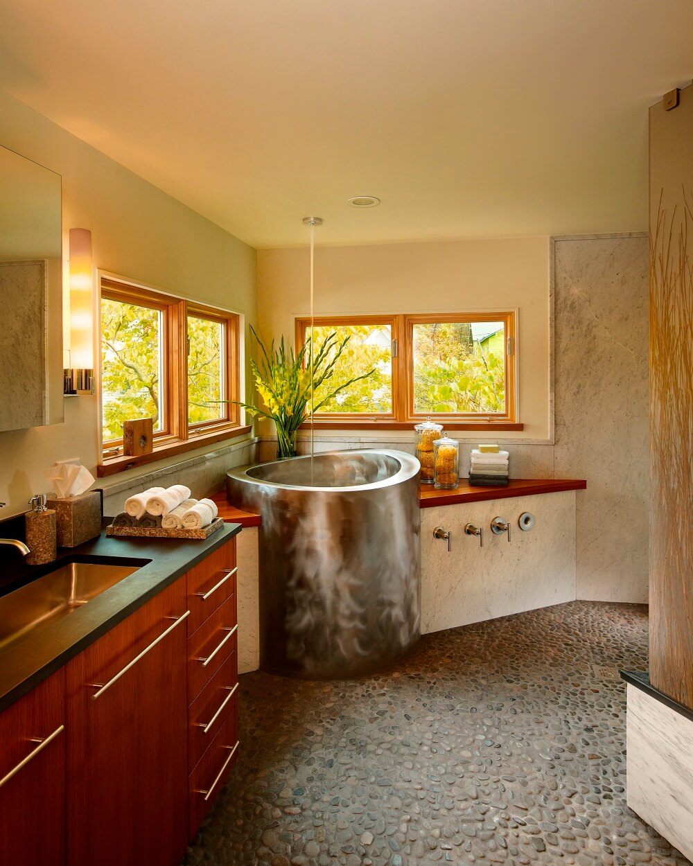 Stainless Steel Circular Japanese Bath 42" round x 35"