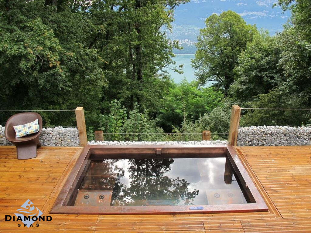 Custom Copper Hot Tub in France