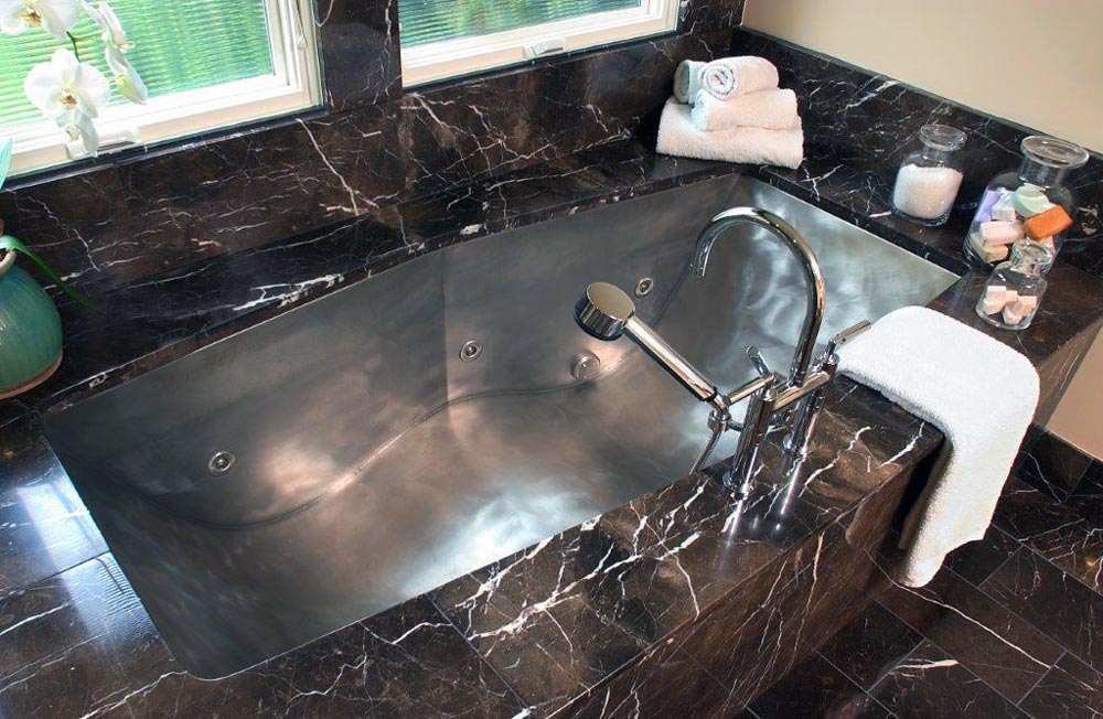 Stainless steel mid contoured whirlpool bath  42