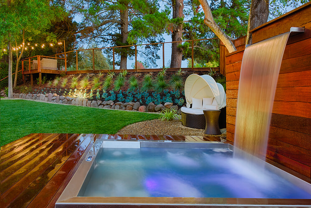 Stainless Steel Spa & Hot Tub - Luxury Hot Tubs