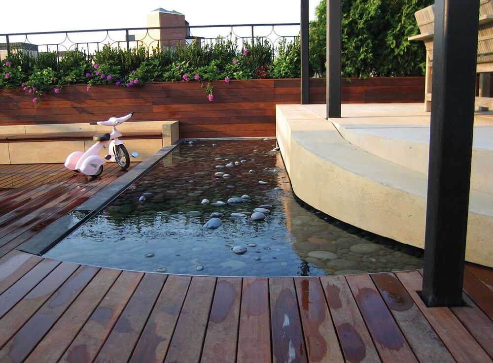 Stainless Steel Reflecting Water Feature  89