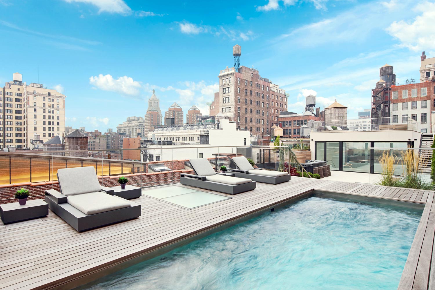 Rooftop / Elevated Pools & Spas