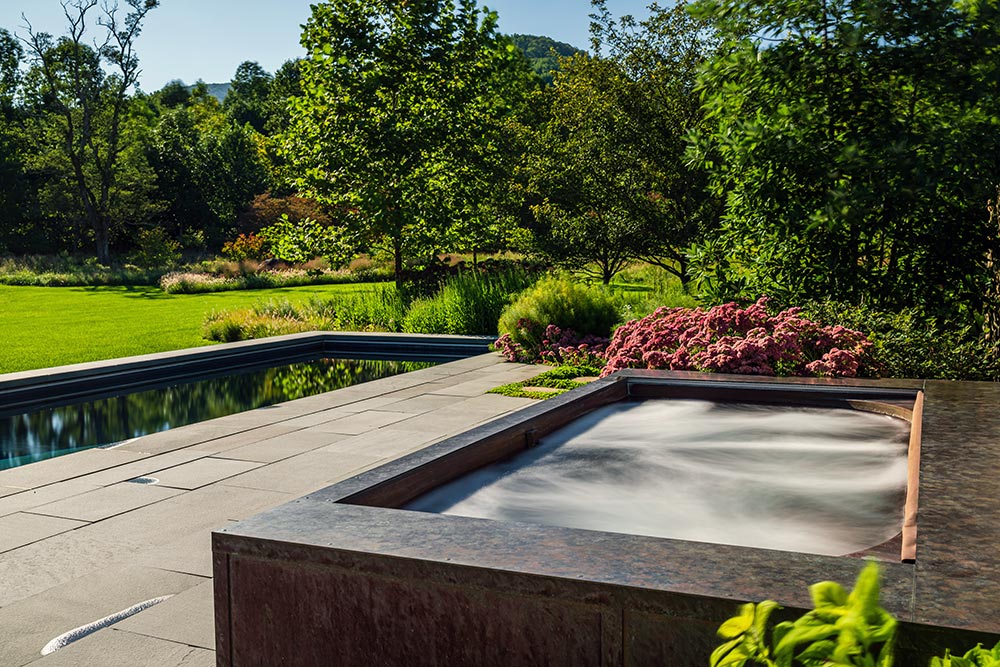 Soaking Tub for Two - Custom Soaking Tub - Diamond Spas